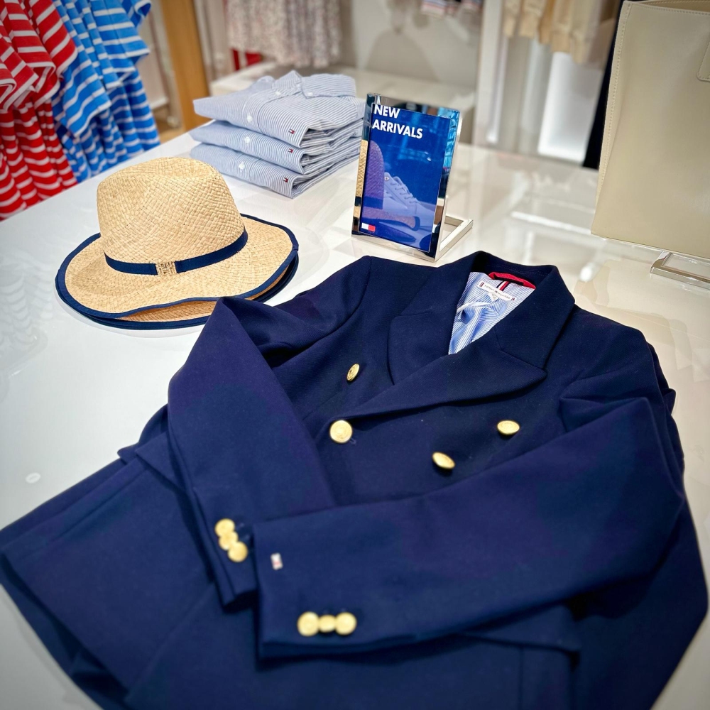 Tommy Hilfiger Store